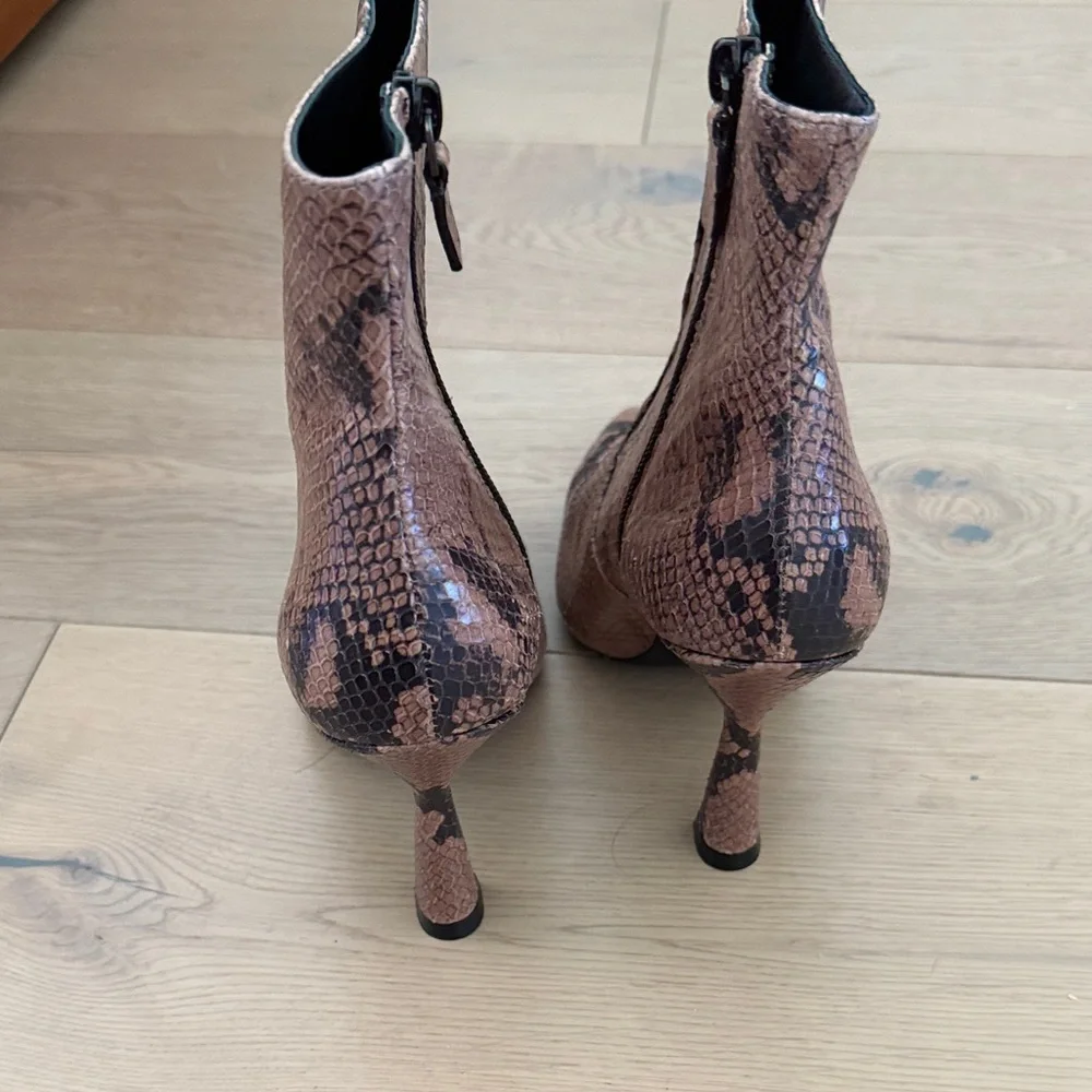 Stuart Weitzman Melena Pointed Toe Ankle Booties in Snake